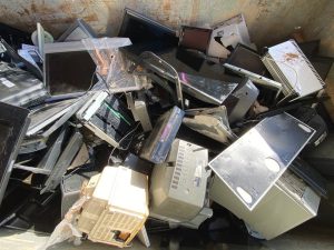 Repair Cafes: A Sustainable Solution to Electronic Waste