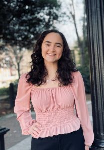 Intern Spotlight: Gabriella de la Verra
