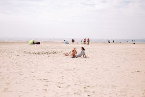 Seasonal Waste: How To Have a More Sustainable Beach Day